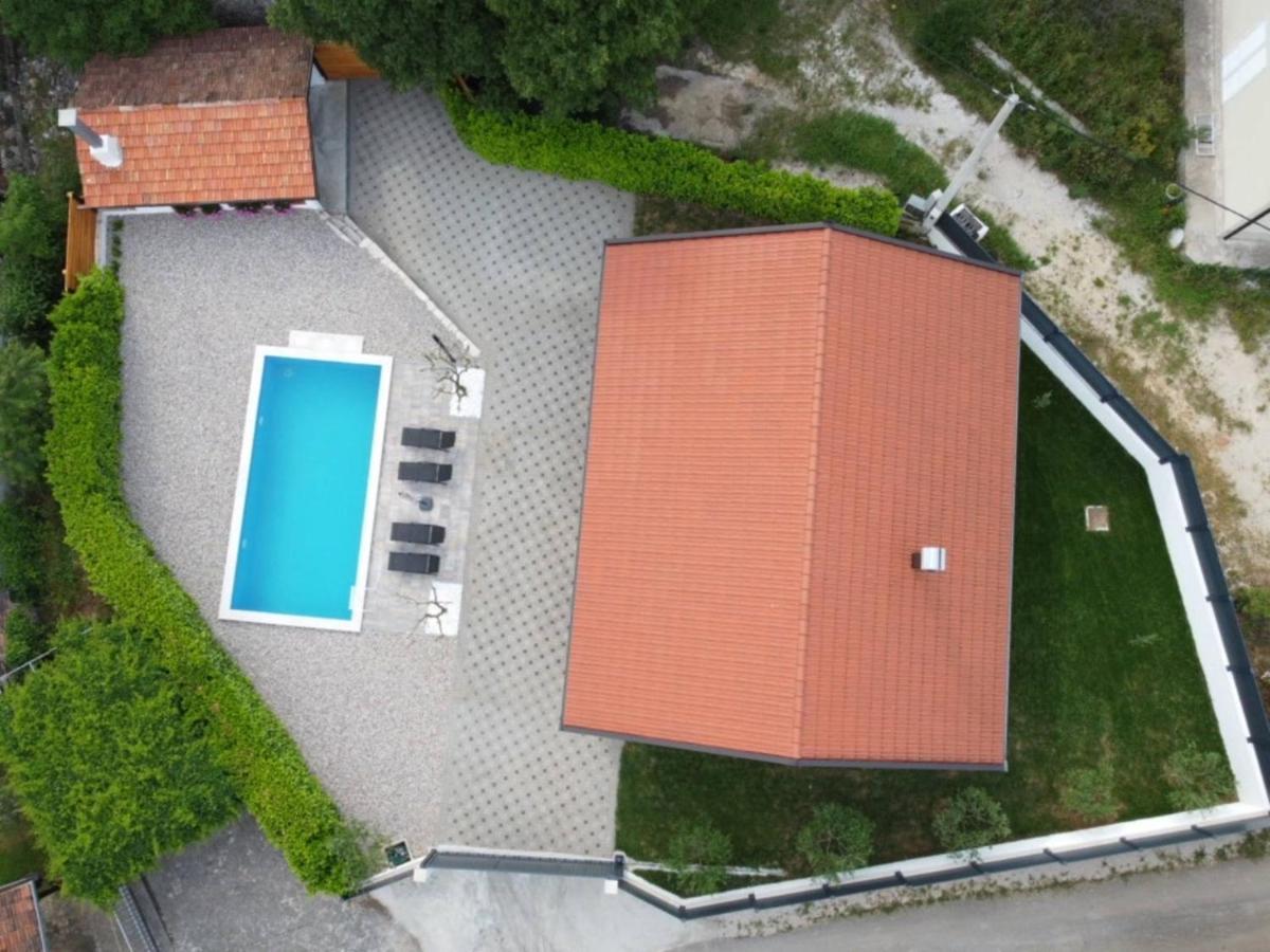 Villa Antonija Ljubuski Exterior photo