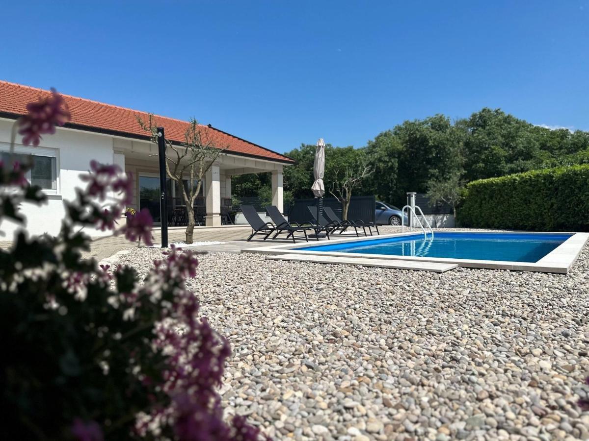 Villa Antonija Ljubuski Exterior photo